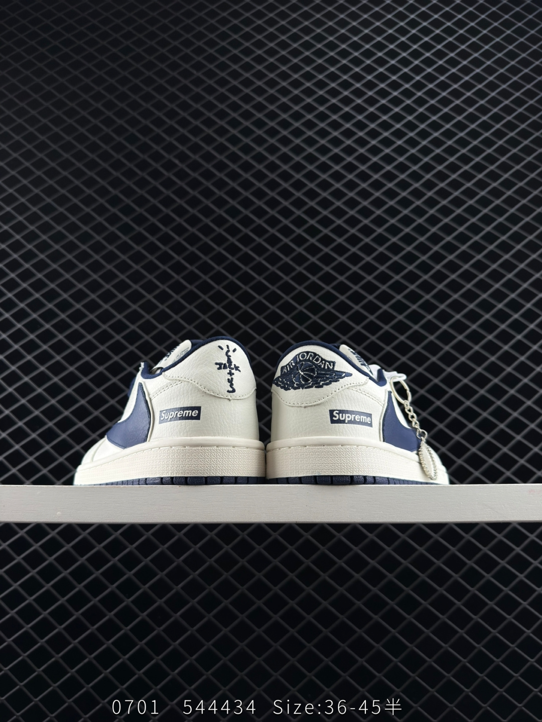 Travis Scott x Air Jordan 1 ” Reverse Mocha “